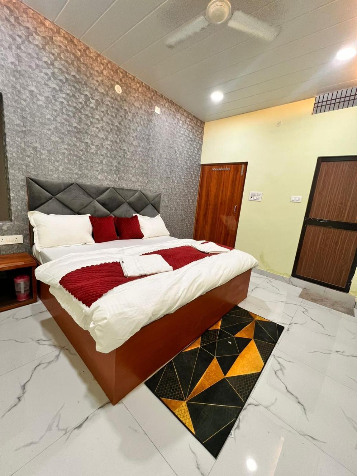 Hotel Gulab Residency Varanasi Exterior foto